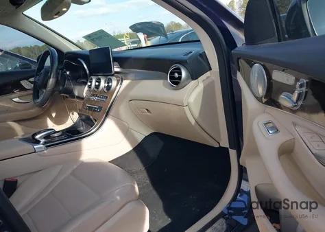 2017 Mercedes-Benz Glc 300 4Matic from USA, damaged, VIN WDC0G4KBXHV013185